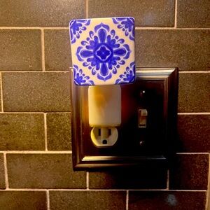 Bath & Body Works Wallflower - Rustic Italian Tile